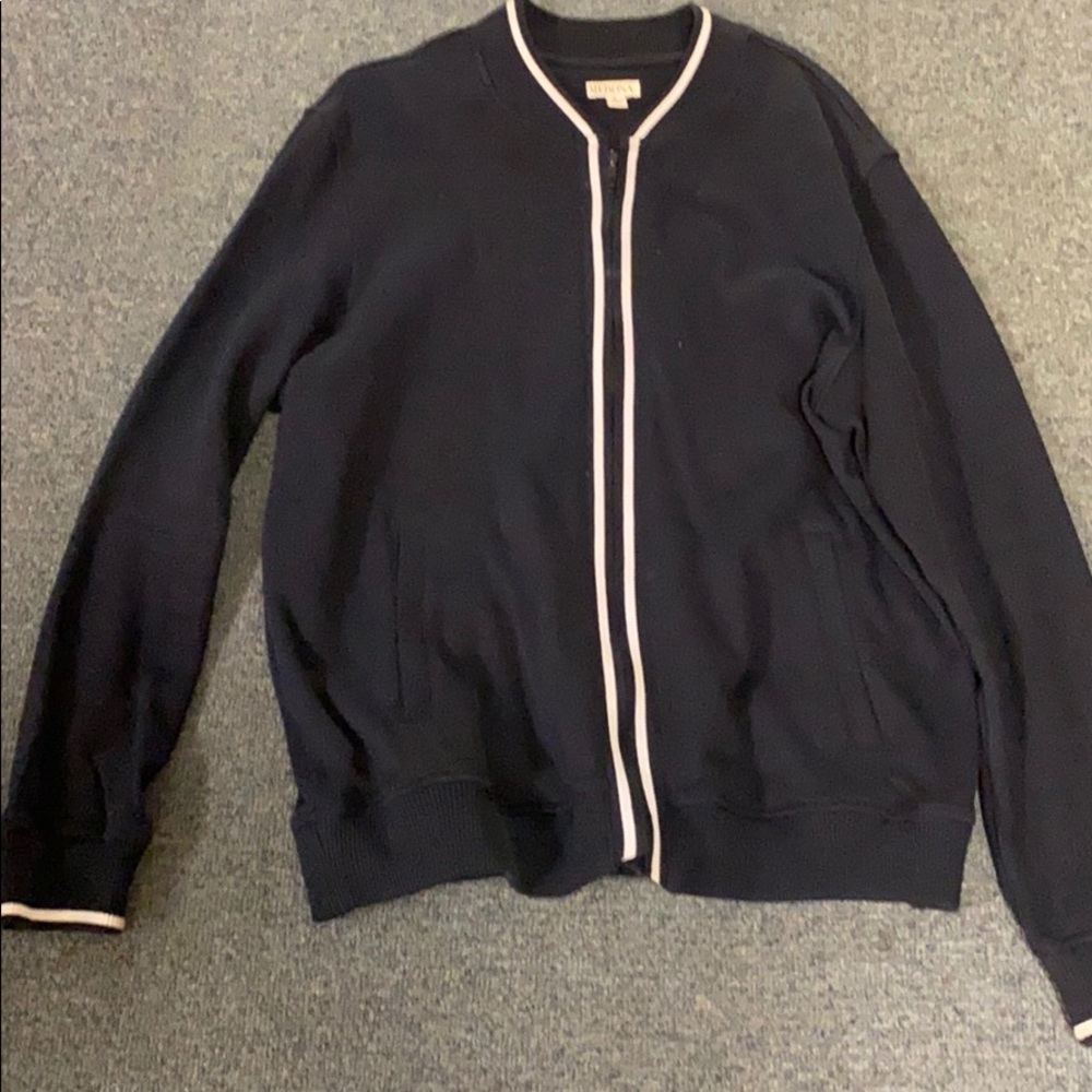 Sweater - Picture 2 of 5